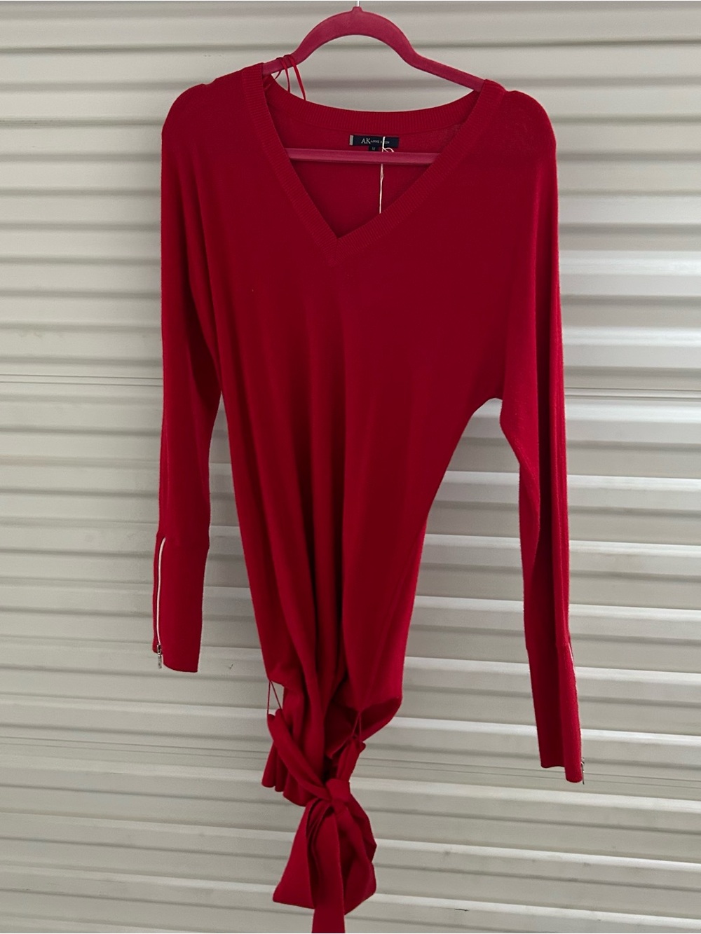 Anne Klein Red V-Neck Long Sleeve Tie-Front Sweater